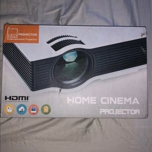 HOME CINEMA PROJECTOR